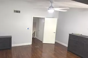 4221 La Sorrento Ct, Tampa, FL 33611 - Photo 37