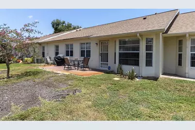 9052 Arundle Place, New Port Richey, FL 34655 - Photo 23