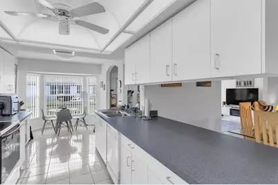9052 Arundle Place, New Port Richey, FL 34655 - Photo 9