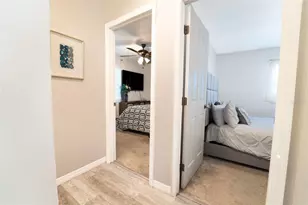 7407 Mt Vernon Rd, Tampa, FL 33625 - Photo 9