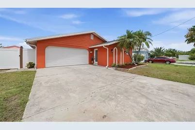 13815 Plumosa Avenue, Hudson, FL 34667 - Photo 3