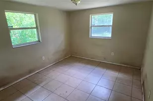 8944 Marigold Dr, New Port Richey, FL 34654 - Photo 13