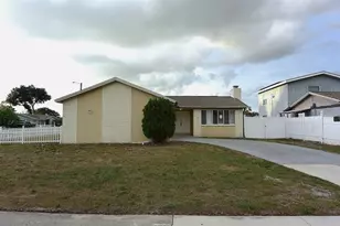 8235 Donaldson Dr, Tampa, FL 33615 - Photo 3