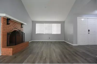 8235 Donaldson Drive, Tampa, FL 33615 - Photo 11