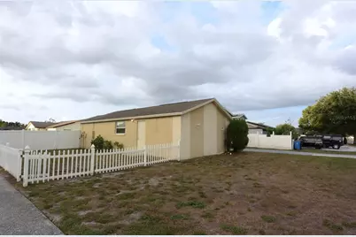 8235 Donaldson Drive, Tampa, FL 33615 - Photo 37