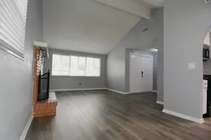 8235 Donaldson Dr, Tampa, FL 33615 - Photo 9