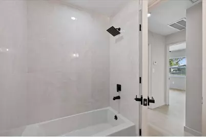 8211 Diagonal Road N, Saint Petersburg, FL 33702 - Photo 23