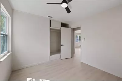 8211 Diagonal Road N, Saint Petersburg, FL 33702 - Photo 25