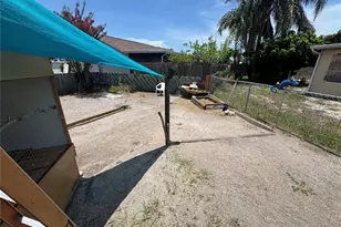 7631 Shapleigh Dr, Port Richey, FL 34668 - Photo 27