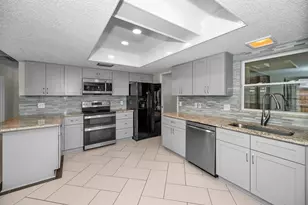2761 Oak Bend Ct, New Port Richey, FL 34655 - Photo 13