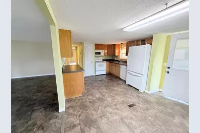 14224 Sandhurst Street, Brooksville, FL 34613 - Photo 5