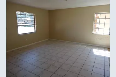 2400 NW 21st Street #3, Fort Lauderdale, FL 33311 - Photo 9