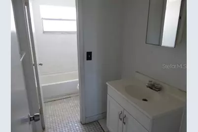 2400 NW 21st Street #3, Fort Lauderdale, FL 33311 - Photo 15