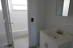 2400 NW 21st St, Fort Lauderdale, FL 33311 - Photo 15