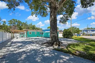 6080 Waverly Rd, Weeki Wachee, FL 34607 - Photo 57