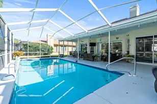 9355 Merriweather Dr, Weeki Wachee, FL 34613 - Photo 43