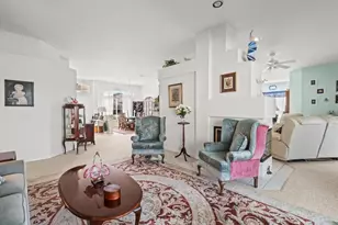 9355 Merriweather Dr, Weeki Wachee, FL 34613 - Photo 13