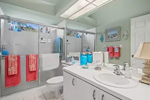 9355 Merriweather Dr, Weeki Wachee, FL 34613 - Photo 37