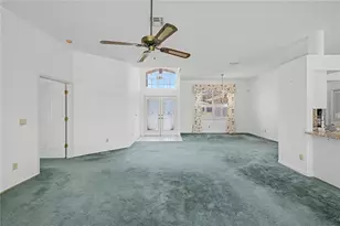 10376 Henderson St, Spring Hill, FL 34608 - Photo 9