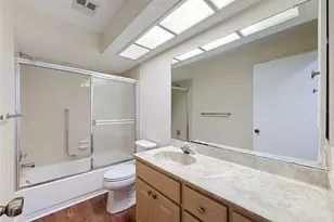 3068 E Dorchester Dr, Palm Harbor, FL 34684 - Photo 35