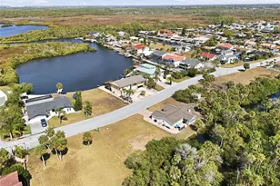 5728 Seabreeze Dr, Port Richey, FL 34668 - Photo 11