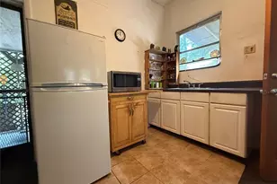 23946 Indigo Rd, Astor, FL 32102 - Photo 9
