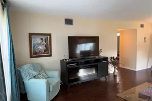 2426 Ecuadorian Way, Clearwater, FL 33763 - Photo 3