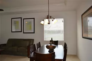 659 Winthrop Dr, Spring Hill, FL 34609 - Photo 11