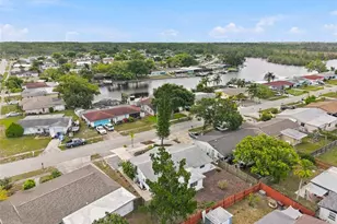 1207 Lodestar Dr, Holiday, FL 34690 - Photo 27