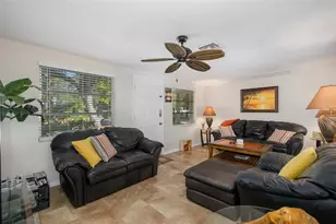 3318 Pineview Dr, Holiday, FL 34691 - Photo 13