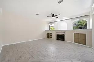 8402 Maybelle Dr, Weeki Wachee, FL 34613 - Photo 31