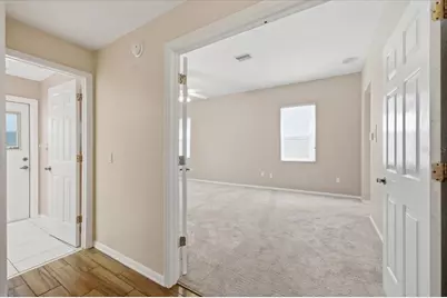 8402 Maybelle Drive, Weeki Wachee, FL 34613 - Photo 23