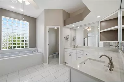 8402 Maybelle Drive, Weeki Wachee, FL 34613 - Photo 29