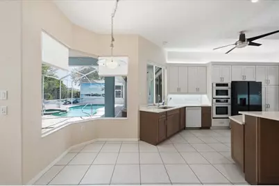 8402 Maybelle Drive, Weeki Wachee, FL 34613 - Photo 15