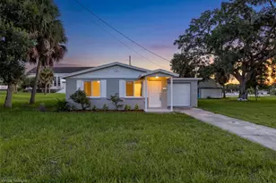 5840 Virginia Ave, New Port Richey, FL 34652 - Photo 1