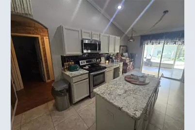 15444 Mount Sparrow Road, Weeki Wachee, FL 34614 - Photo 9