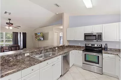 3220 E Rogers Street, Inverness, FL 34453 - Photo 9