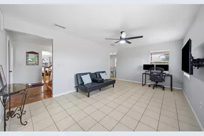 5315 9th Avenue Drive W, Bradenton, FL 34209 - Photo 9