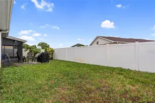 9415 Lake Chrise Ln, Port Richey, FL 34668 - Photo 19