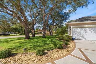 9215 Lake Cypress Loop, Weeki Wachee, FL 34613 - Photo 5