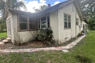 237 Broad St, Masaryktown, FL 34604 - Photo 9