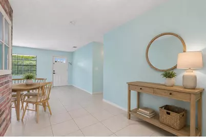 8900 59th Way, Pinellas Park, FL 33782 - Photo 9