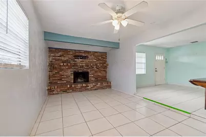 8900 59th Way, Pinellas Park, FL 33782 - Photo 7