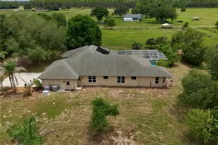 24087 Twister Ln, Brooksville, FL 34602 - Photo 9
