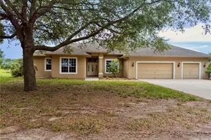 24087 Twister Ln, Brooksville, FL 34602 - Photo 15
