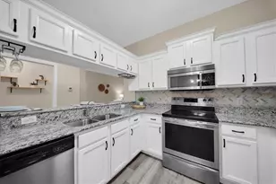 7715 Dawson Crk Ln, New Port Richey, FL 34654 - Photo 7