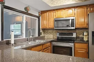 12227 Glen Haven St, Spring Hill, FL 34609 - Photo 15