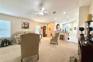 259 Center Oak Cir, Spring Hill, FL 34609 - Photo 17