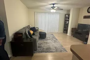 10024 Strafford Oak Ct, Tampa, FL 33624 - Photo 15