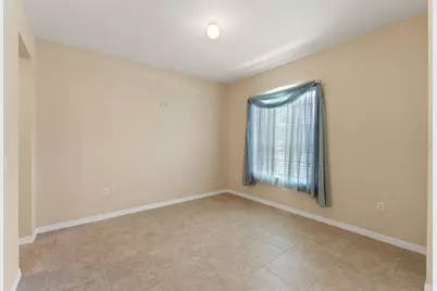 13589 Hunters Point Street, Spring Hill, FL 34609 - Photo 5